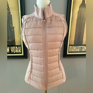 Baleaf  puffer vest pale lilac pink tone 
Size small
